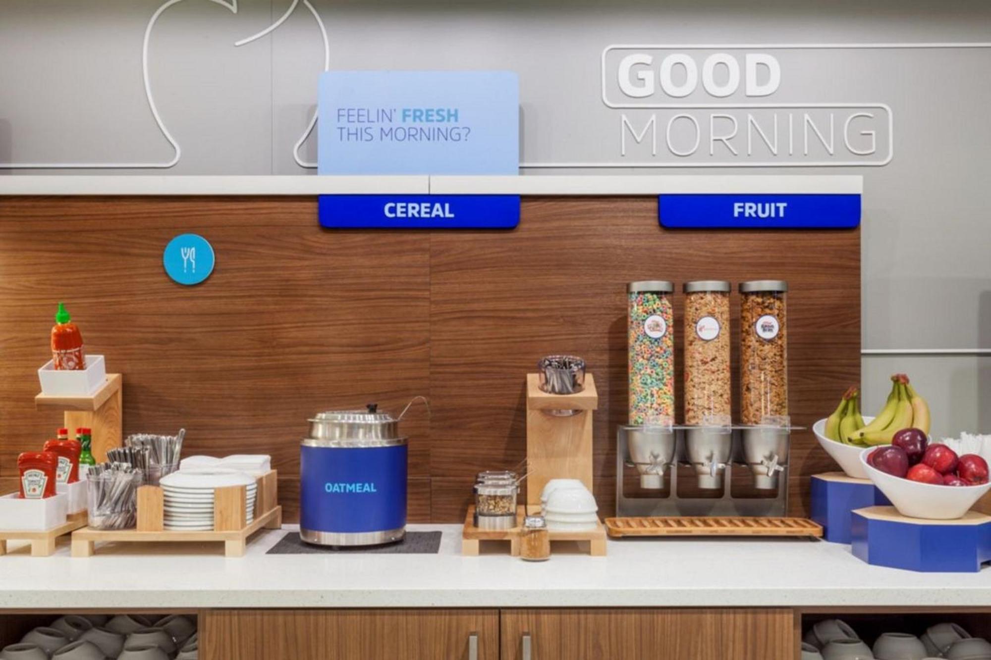 Holiday Inn Express & Suites Chicago - Oak Forest By Ihg エクステリア 写真